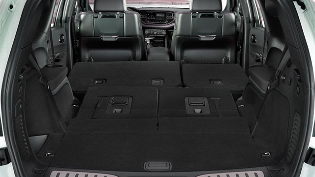 Dodge Durango 2023 interior specifications