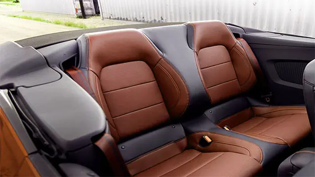 Ford Mustang 2024 interior